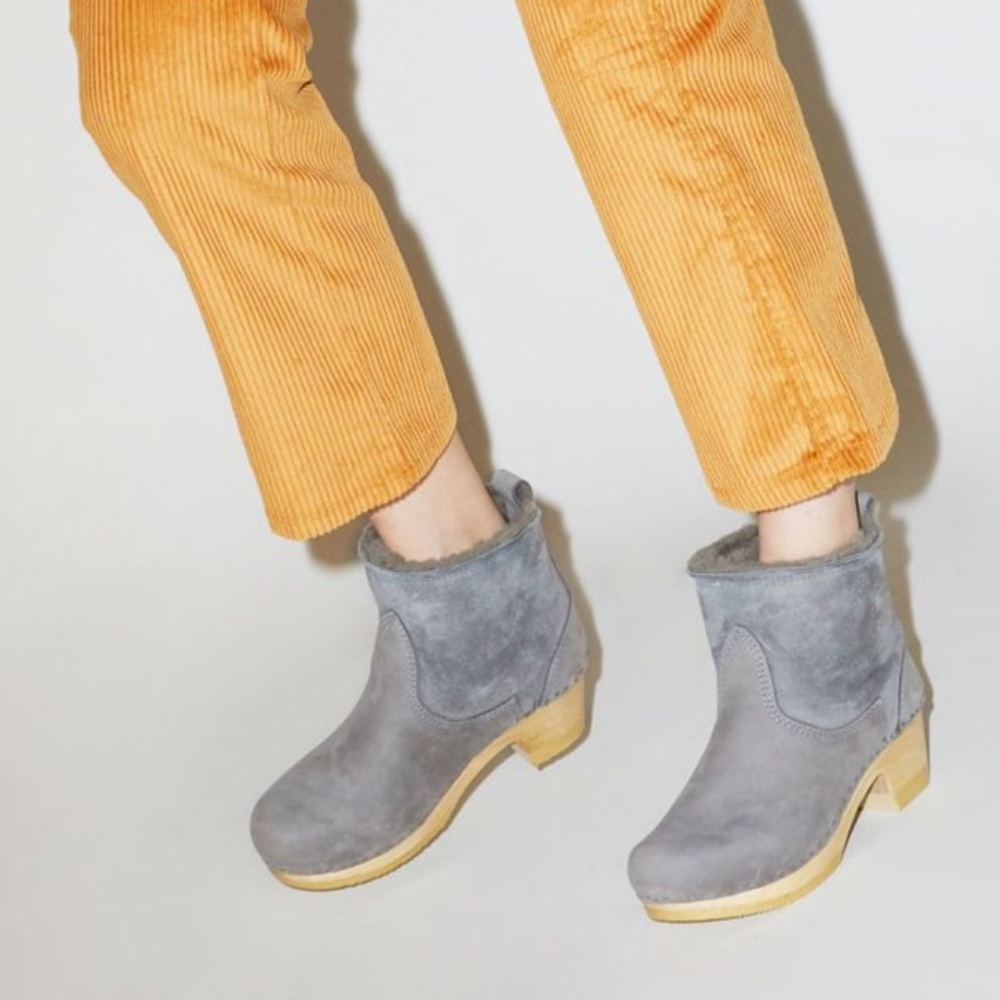 No 6 shearling clog boot size 40